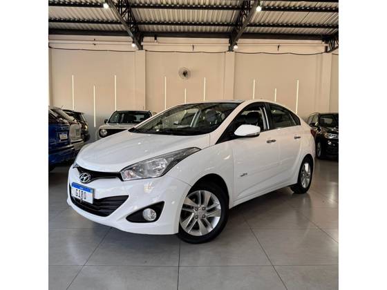 HYUNDAI HB20S 1.6 PREMIUM 16V FLEX 4P AUTOMÁTICO